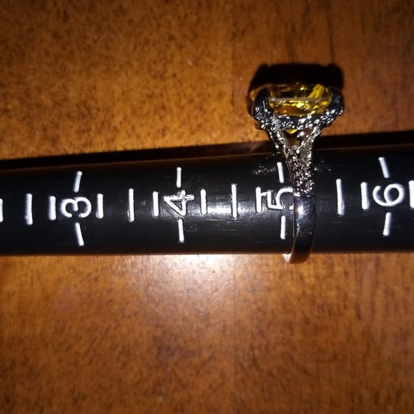 LAST ONE! 10.06CT Yellow Topaz Silver Ring - Picture 6 of 6